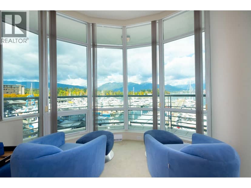 203 499 BROUGHTON STREET, Vancouver, photo 3
