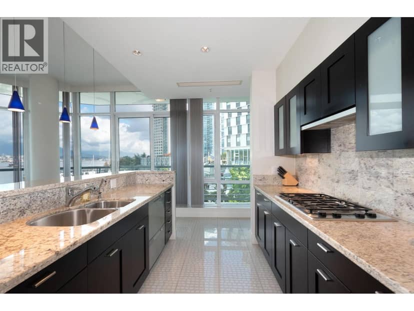 203 499 BROUGHTON STREET, Vancouver, photo 5