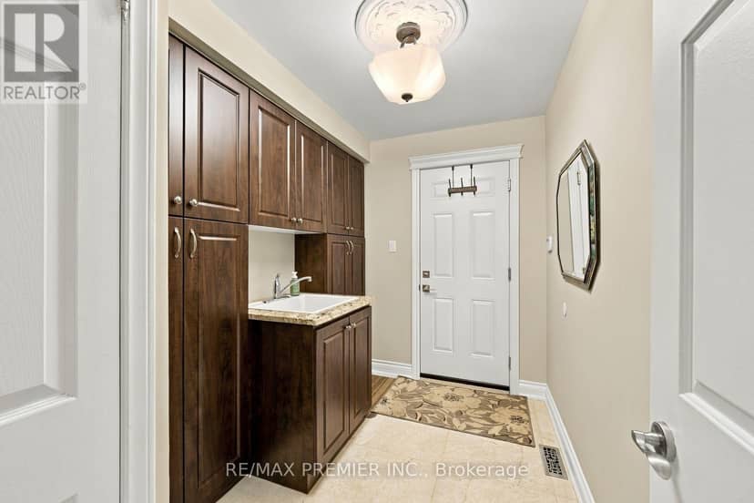 98 Cairnburg Place — photo 27 of 40