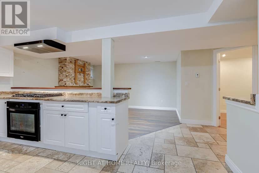38 Washington Street — photo 27 of 37