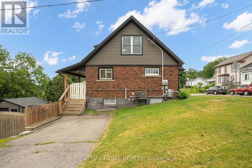 38 Washington Street — photo 3 of 37