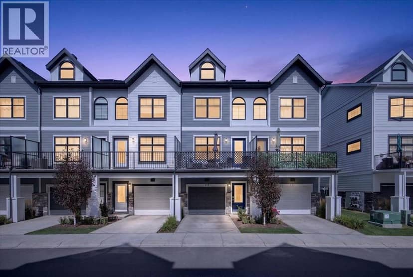 213 Les Jardins Park SE, Calgary