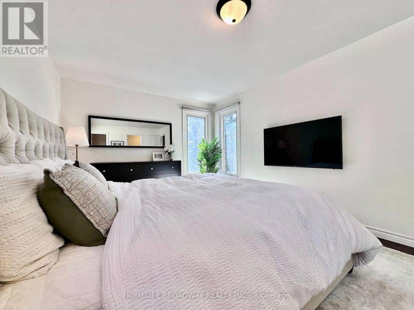 51 Jonathan Gate — photo 36 of 40