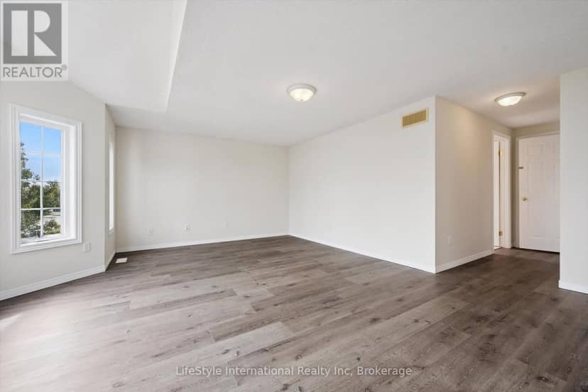 4 Davis Street — photo 32 of 40