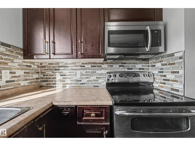 12944 117 ST NW, Edmonton, photo 3