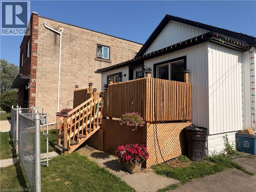 314 BROADWAY Avenue A — photo 4 of 7