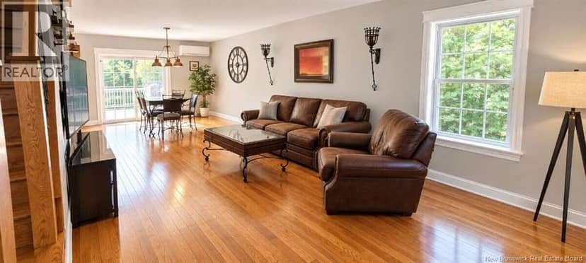 14 Erin Drive — photo 7 of 40