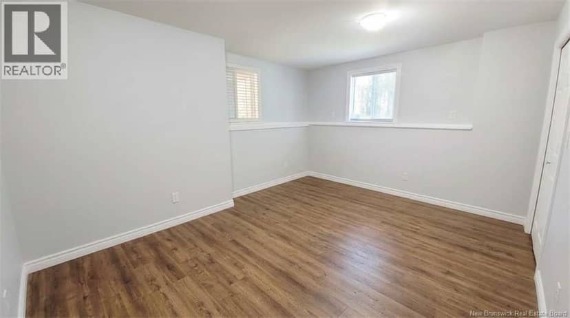 14 Erin Drive — photo 32 of 40