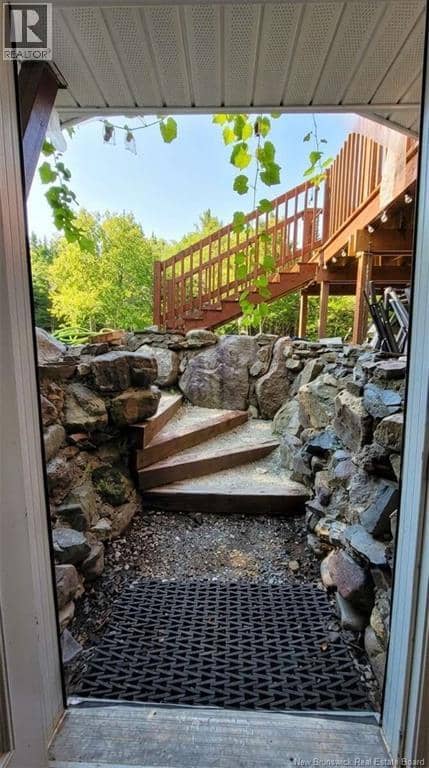 14 Erin Drive — photo 36 of 40