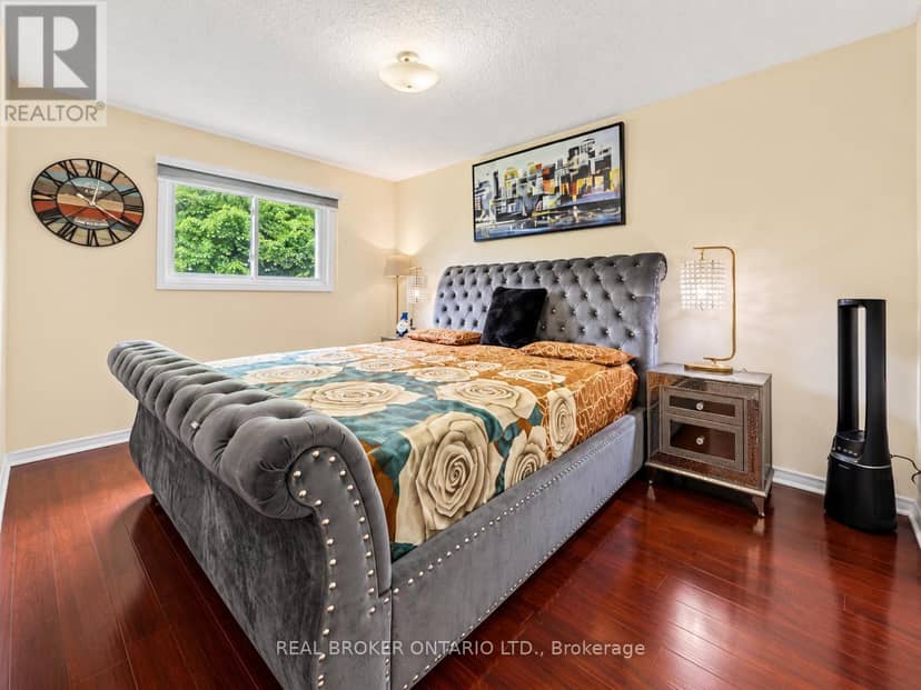 54 Millhouse Crescent, Toronto, photo 7