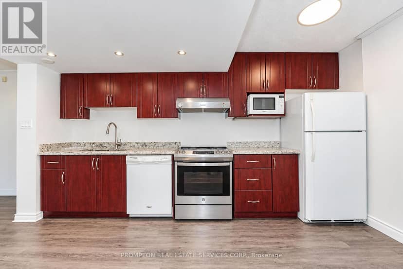 507 - 3151 Bridletowne Circle — photo 37 of 40
