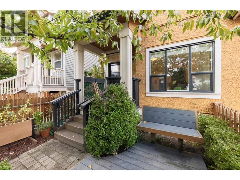 1176 E KING EDWARD AVENUE, Vancouver, photo 2
