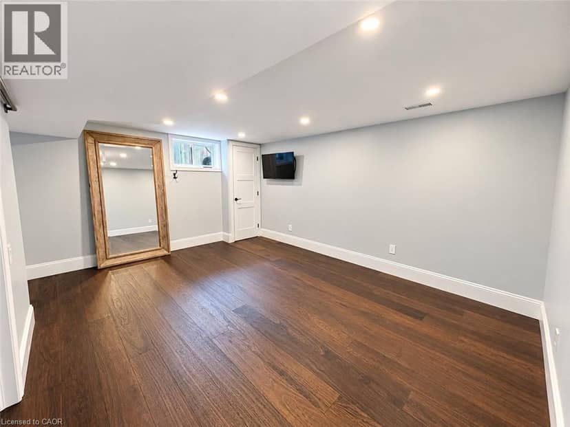 4380 SPRUCE Avenue — photo 33 of 40
