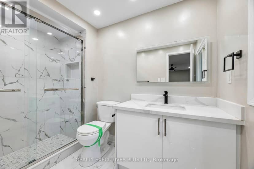 693 Barnes Crescent — photo 29 of 40