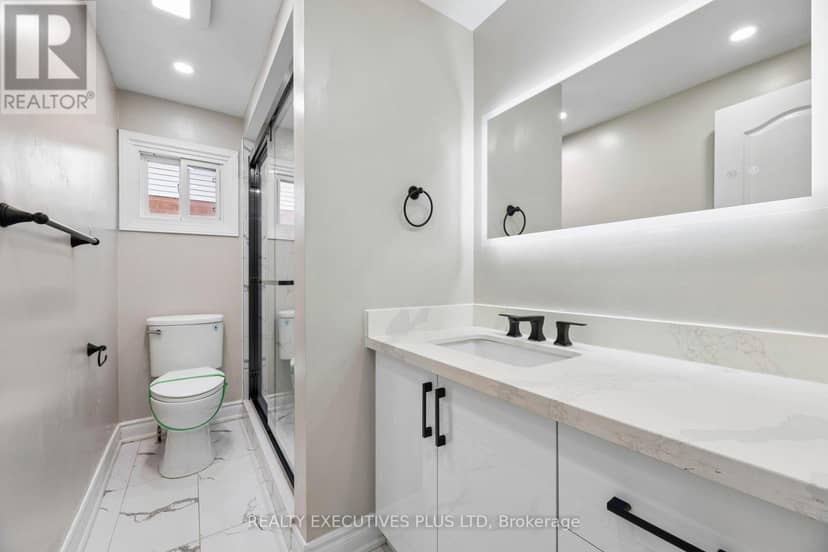 693 Barnes Crescent — photo 36 of 40