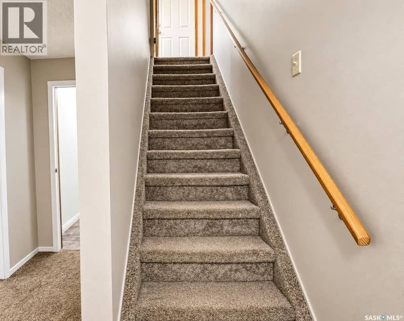 3205 Bliss CRESCENT — photo 19 of 40