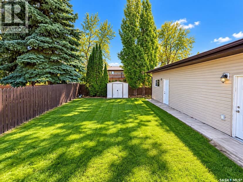 3205 Bliss CRESCENT — photo 30 of 40