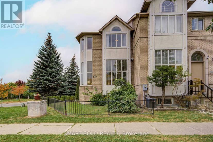 247 Shirley Drive, Richmond Hill, photo 2