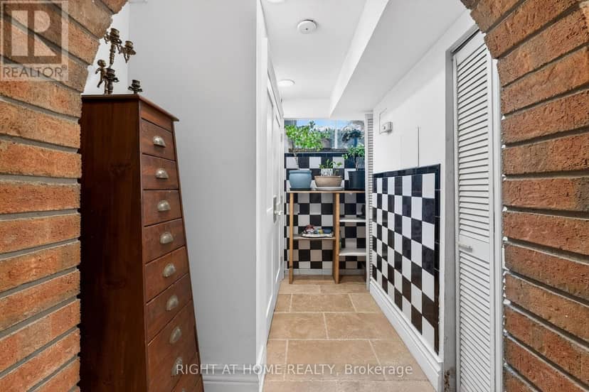 397 Maple Leaf Drive — photo 22 of 40