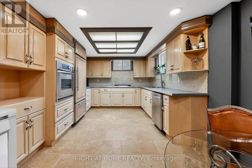 397 Maple Leaf Drive — photo 31 of 40