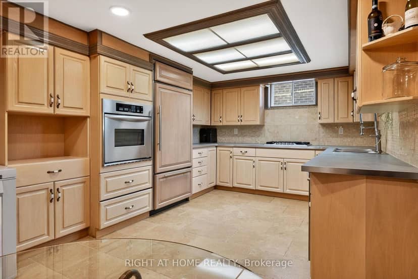 397 Maple Leaf Drive — photo 32 of 40