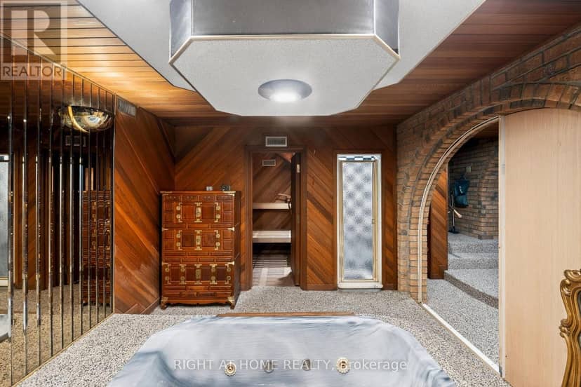 397 Maple Leaf Drive — photo 35 of 40
