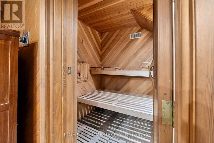 397 Maple Leaf Drive — photo 36 of 40