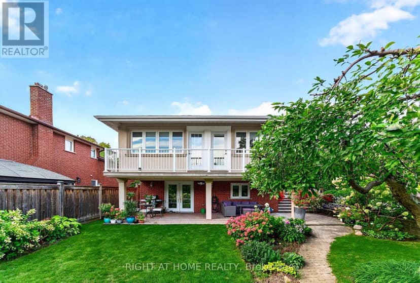 397 Maple Leaf Drive — photo 9 of 40