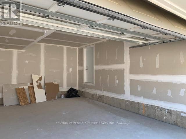 419 Black Cherry Crescent — photo 26 of 29