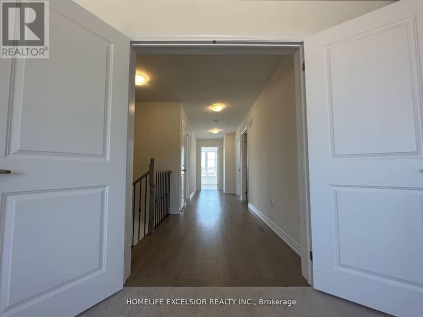 16 Rosanne Circ — photo 23 of 40