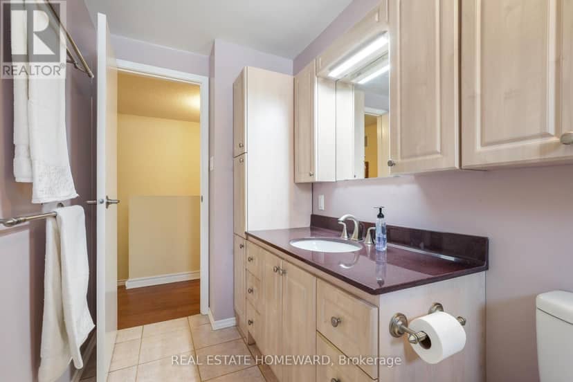 6399 Colebrook Crescent — photo 25 of 40
