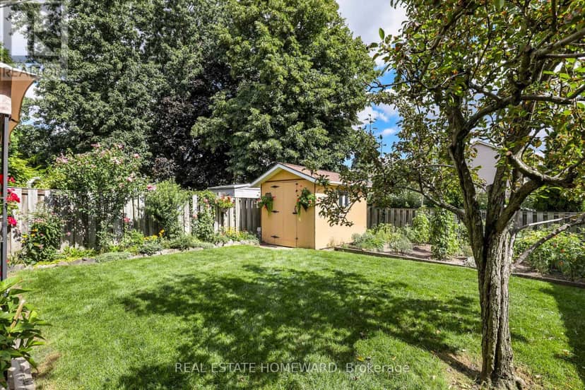 6399 Colebrook Crescent — photo 38 of 40