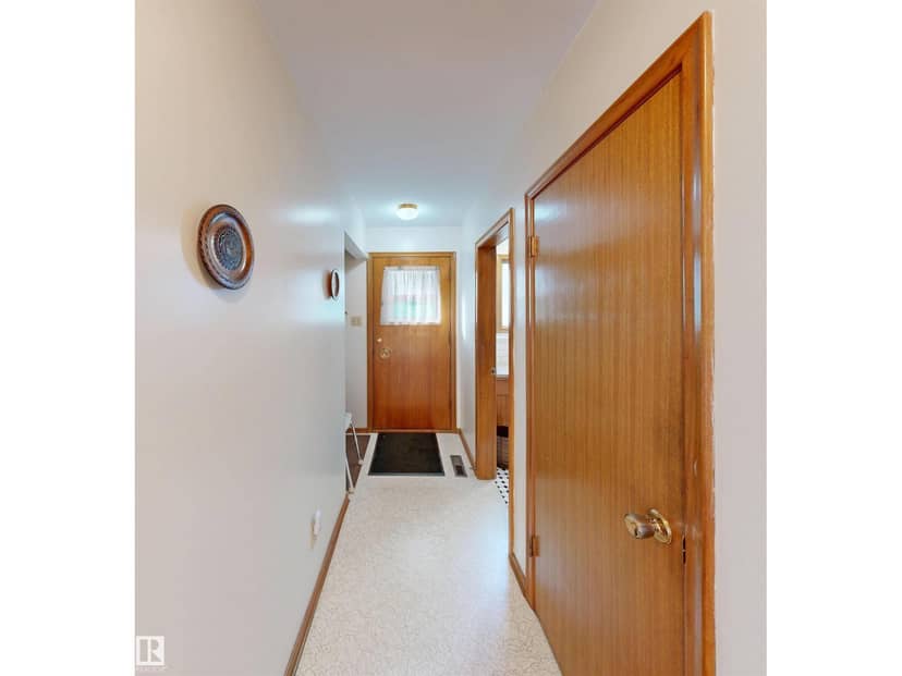 7923 Rowland Rd NW — photo 10 of 40