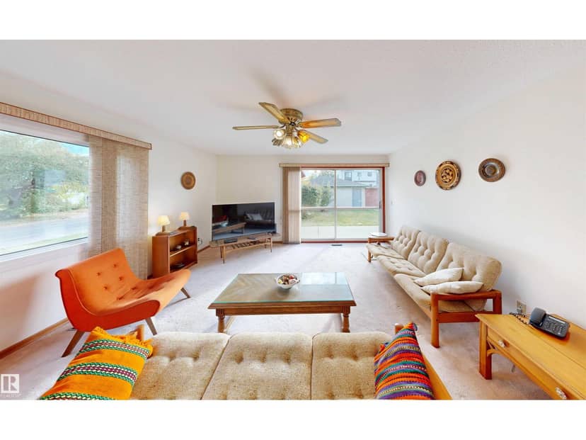 7923 Rowland Rd NW, Edmonton, photo 6
