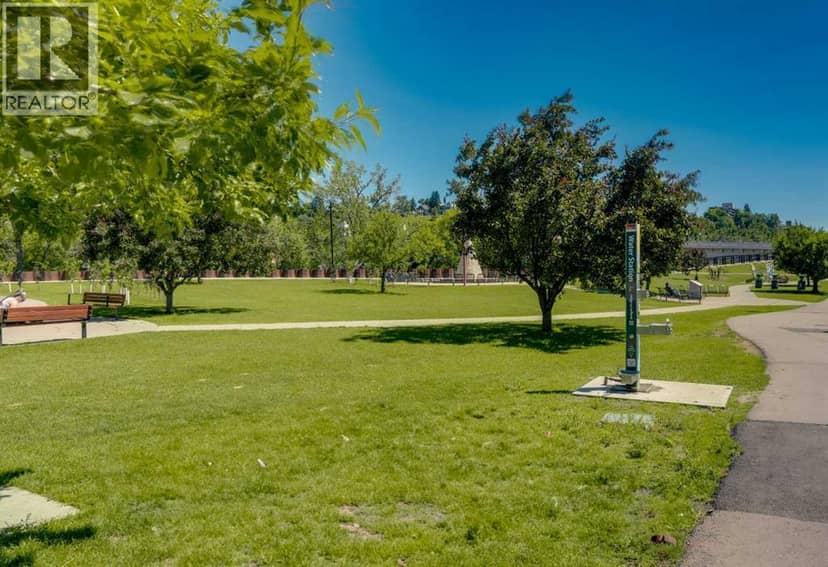 806, 118 Waterfront Court SW — photo 20 of 26