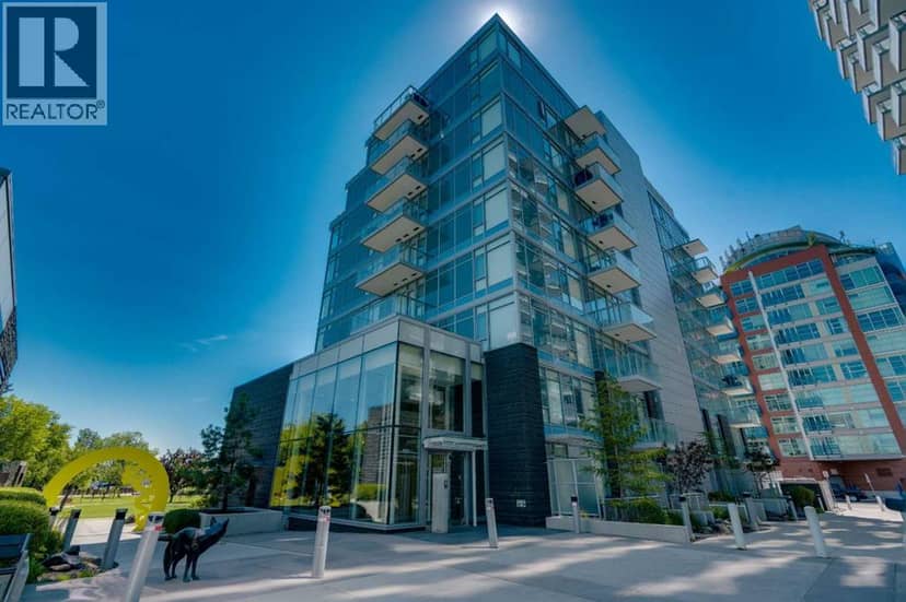 806, 118 Waterfront Court SW — photo 18 of 26