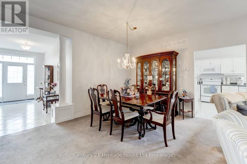 619 Fox Hollow Court — photo 14 of 40