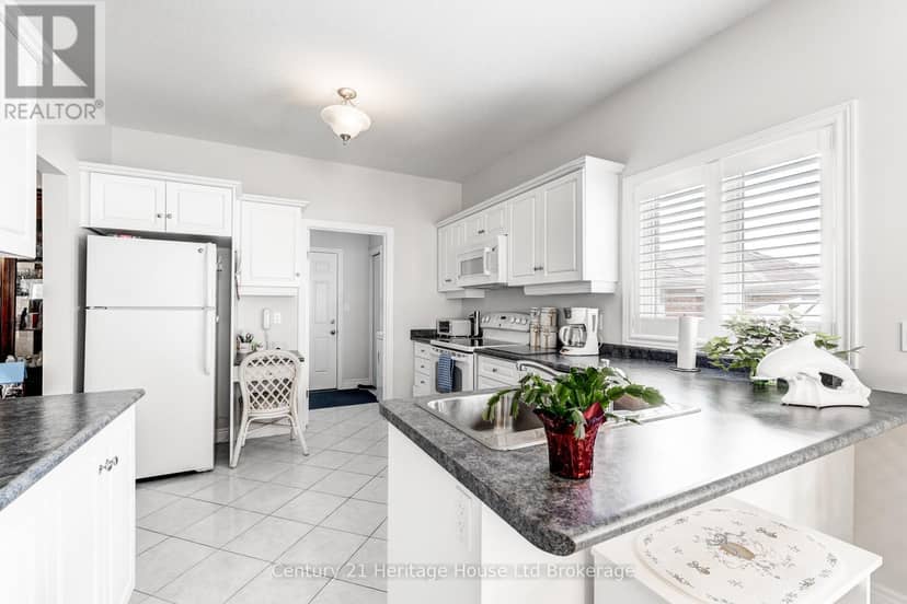 619 Fox Hollow Court — photo 25 of 40