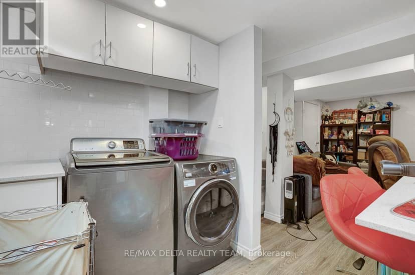 11 Courtney Road — photo 33 of 40