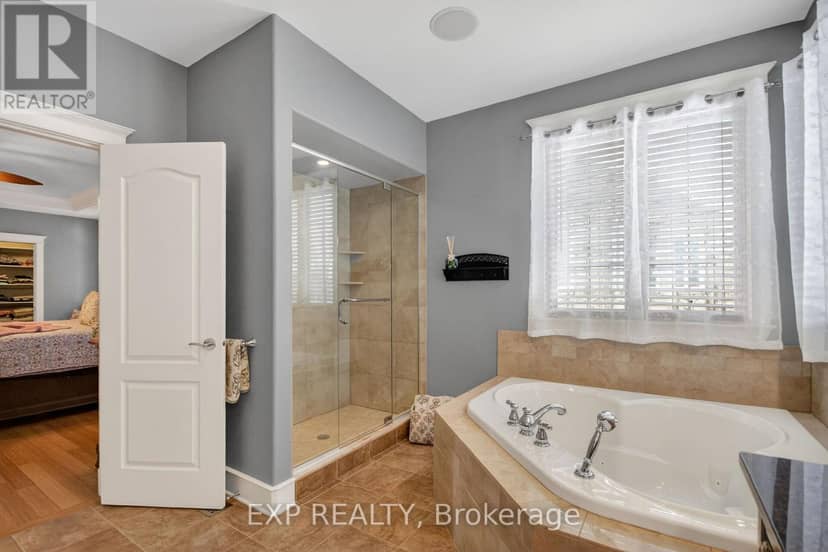 6715 Suncrest Drive — photo 18 of 40
