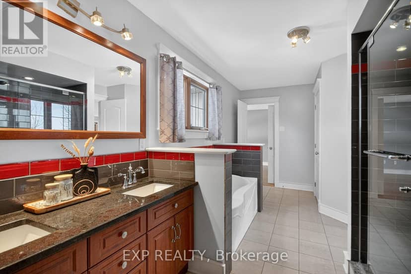 6715 Suncrest Drive — photo 25 of 40