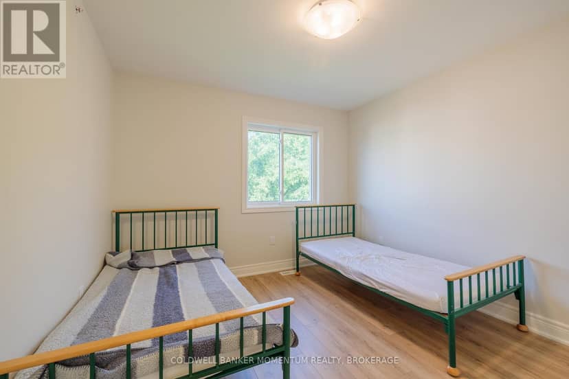 B - 153 B Moffatt Street — photo 27 of 36