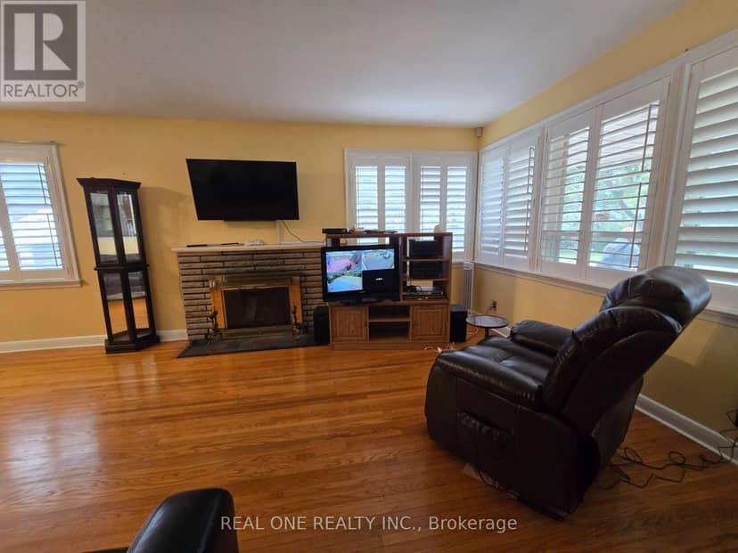 389 Kerrybrook Drive, Richmond Hill, photo 8