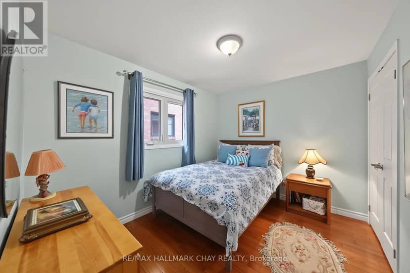 66 Hutchinson Drive — photo 22 of 40