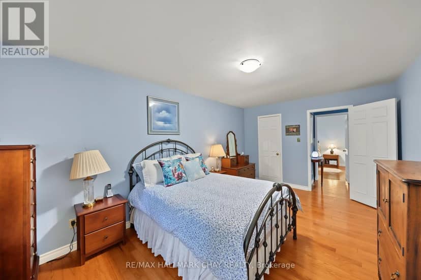 66 Hutchinson Drive — photo 24 of 40