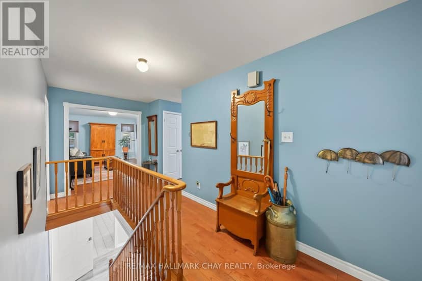 66 Hutchinson Drive — photo 26 of 40