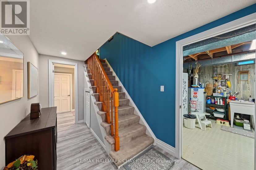 66 Hutchinson Drive — photo 28 of 40