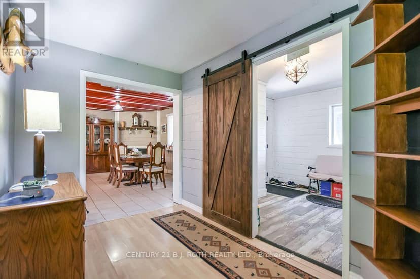 12 Patricia Drive — photo 15 of 40
