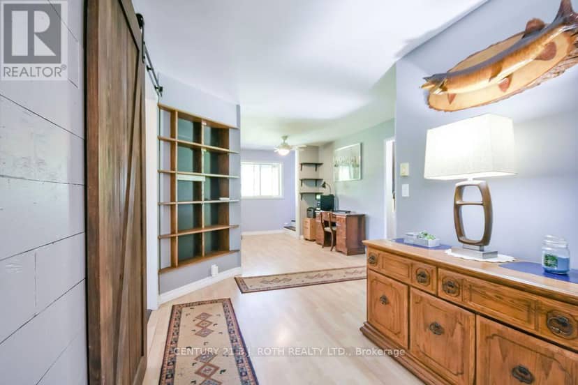 12 Patricia Drive — photo 16 of 40