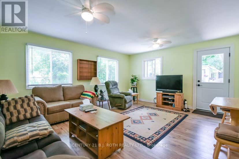 12 Patricia Drive — photo 22 of 40